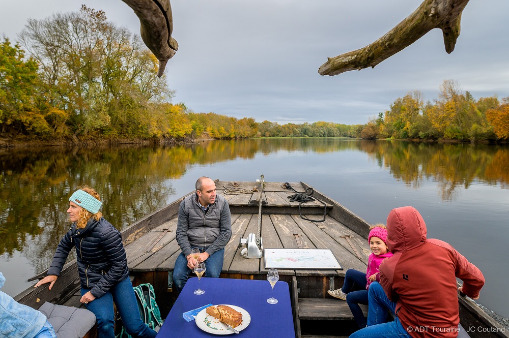 Tasting on board a boat