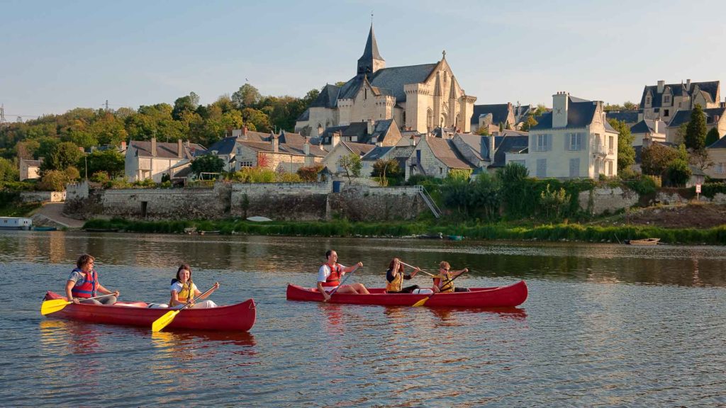 Canoeing on the Loire river by Candes-Saint-Martin