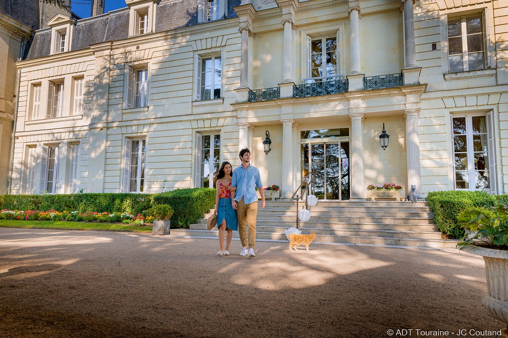 ... at the château de Rochecotte.