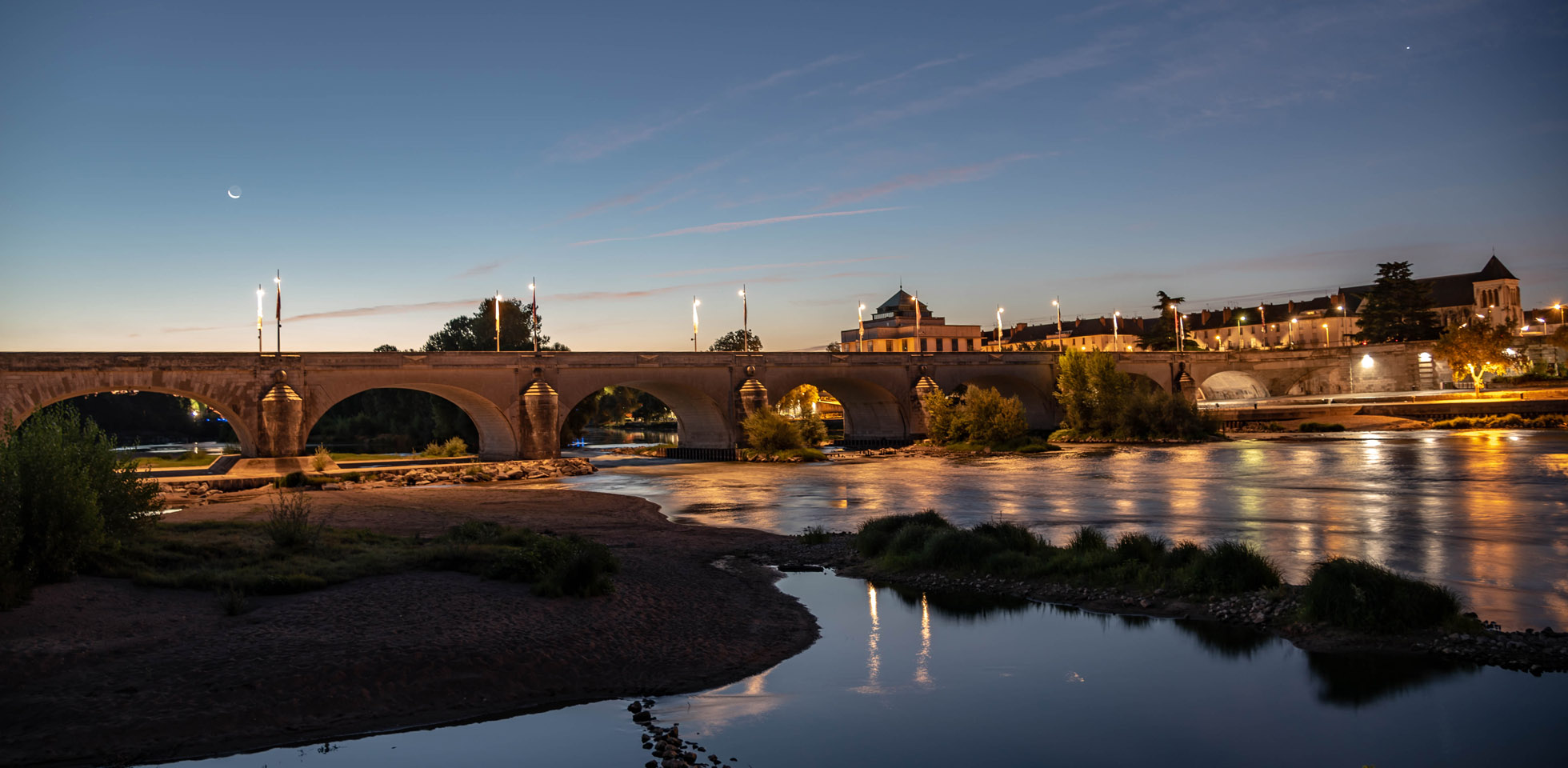 Visit Tours, the gateway city of the Loire Valley - Historic quarters