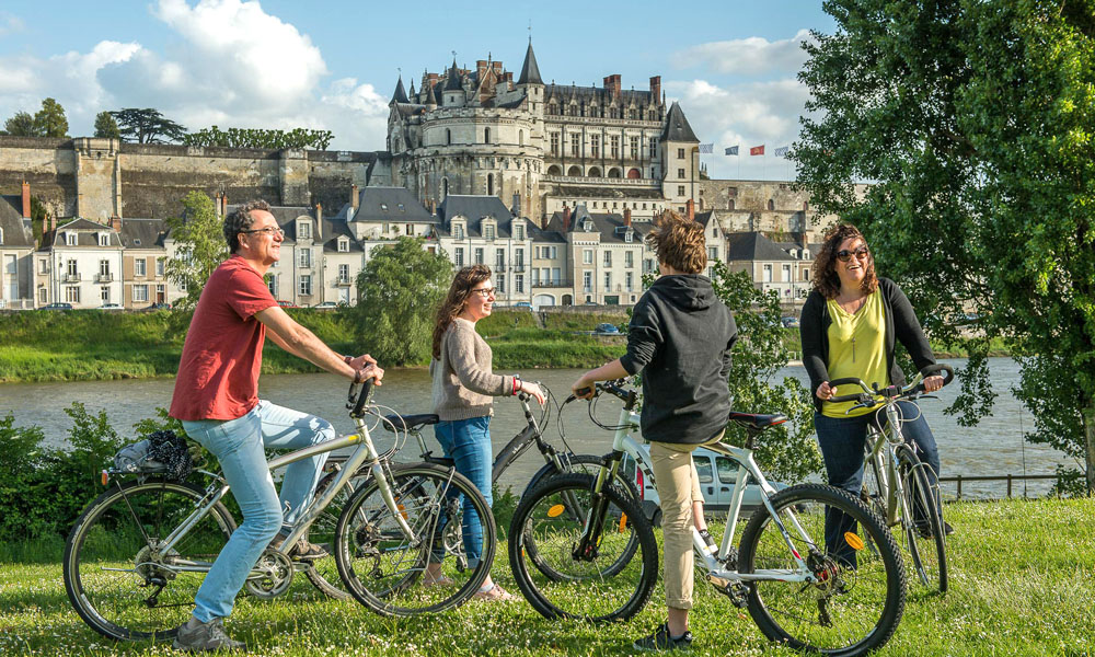 La Rando Vélo Rétro at Saumur, France - From 30th june to 2nd july