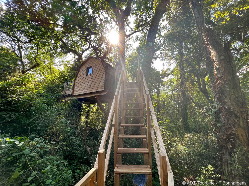 Perched hut - Chateau of Gizeux