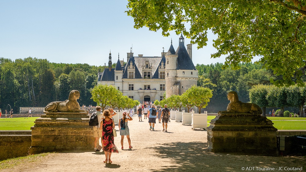 Catherine de Medici and the chateau of Chenonceau - Loire Valley