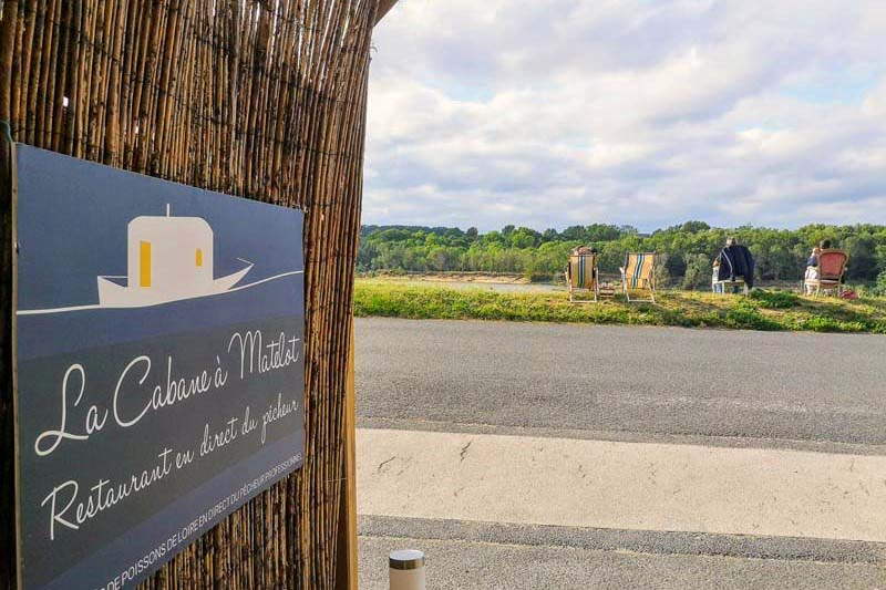 Cabane à Matelot restaurant - weekend fishing in France.