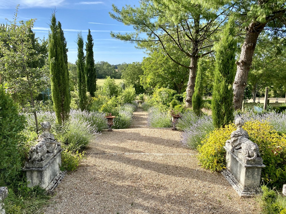 Haute Couture gardens