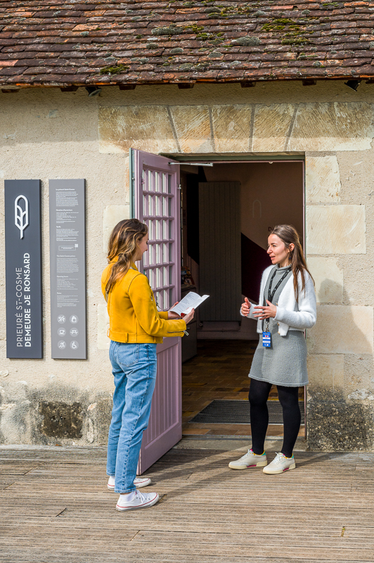 The Priory of Saint-Cosme, reward by the Qualité Tourisme brand. Tourism in France.