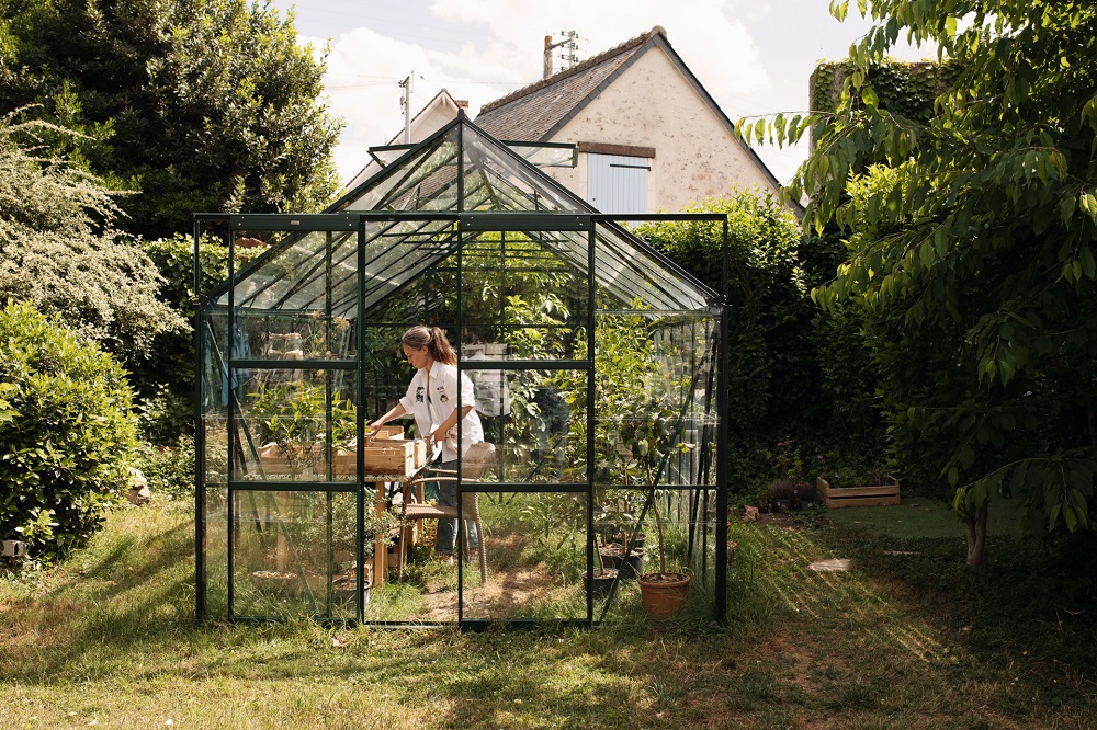 In the garden ©Elizabeth Froment