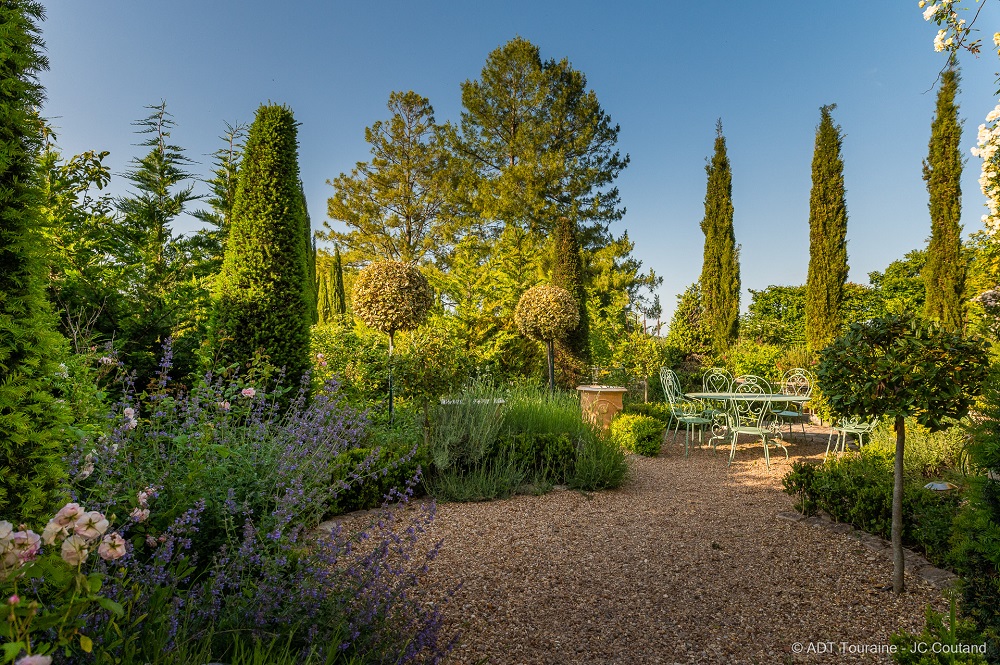 The Haute Couture garden: a little piece of paradise.