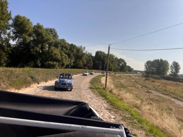 2 CV Tour’s-15