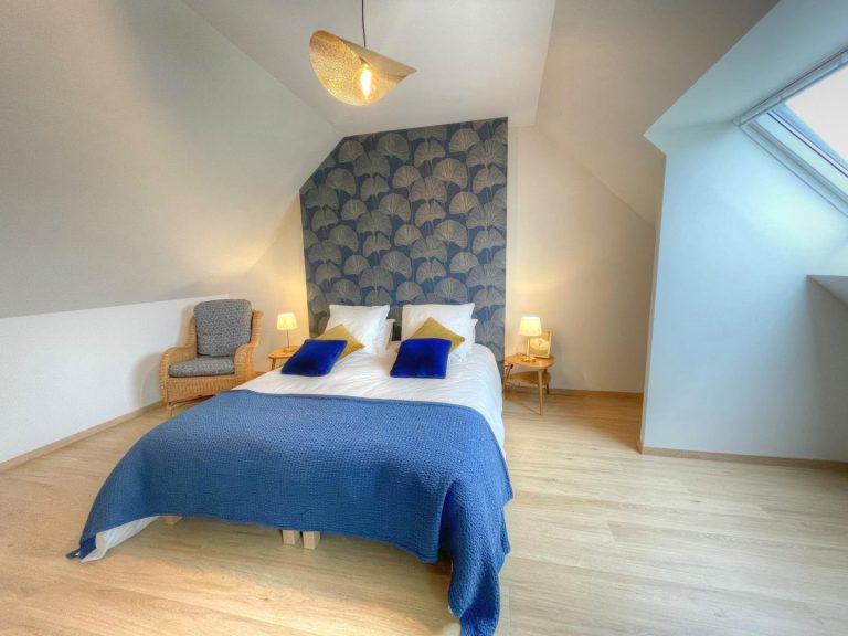 Loire bed-14