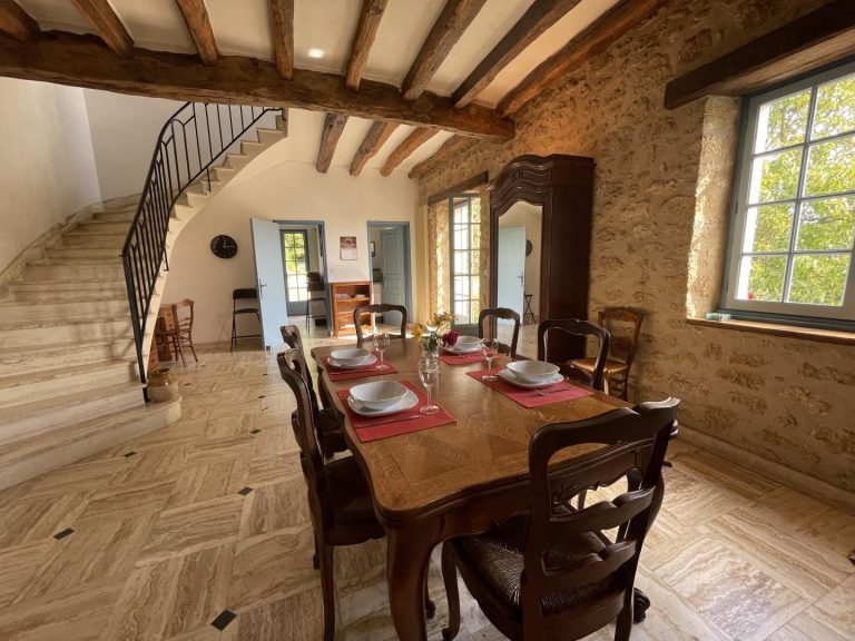 The House and the Barn-7