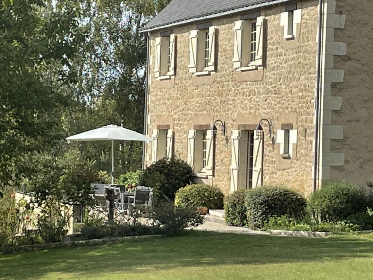 The House and the Barn-2