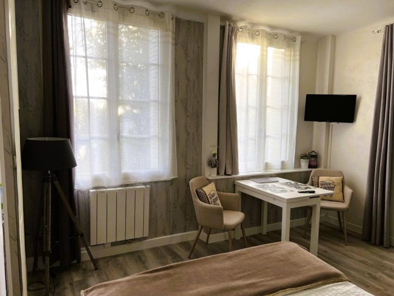 Coteaux Rooms-11