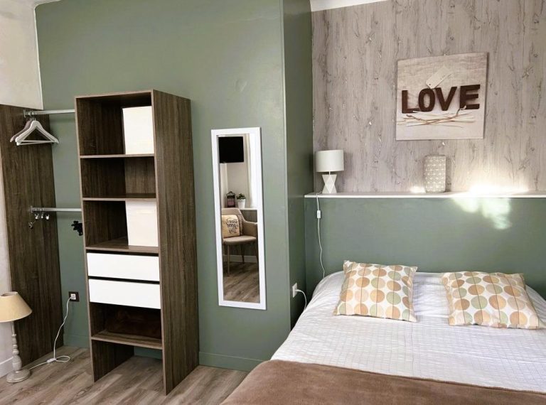 Coteaux Rooms-10