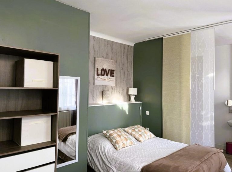 Coteaux Rooms-9