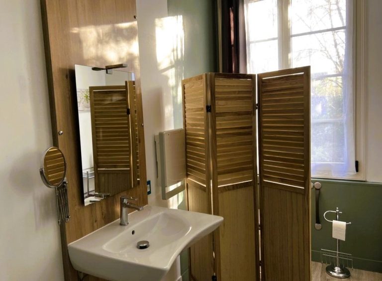 Coteaux Rooms-12