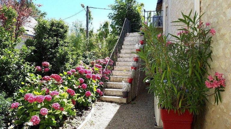 Coteaux Rooms-14