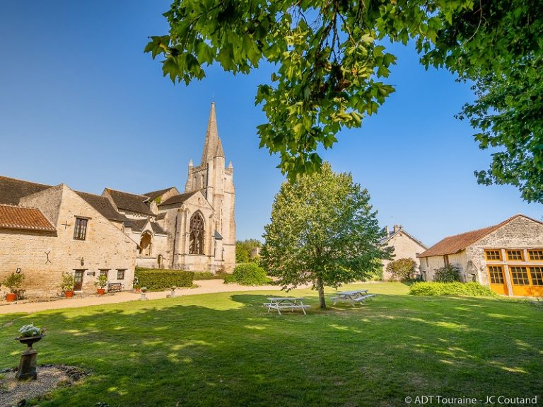 Royal Abbey of Saint-Michel de Bois-Aubry-2