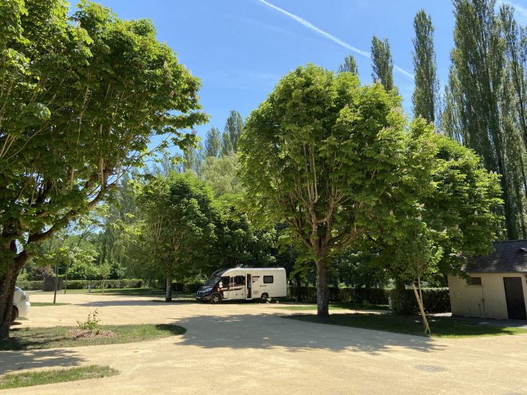 Campervan area of Chenonceaux – Camping-car Park-2