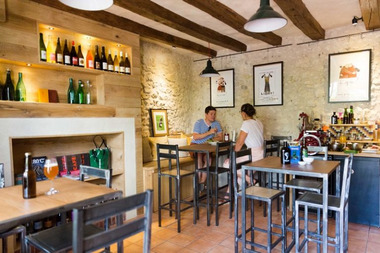 Lise & Bertrand’s wine bar-1