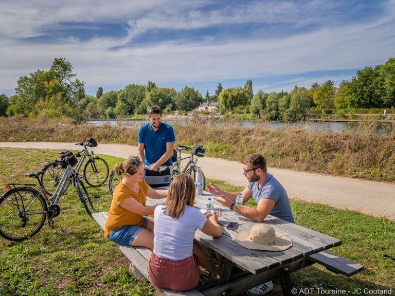 Camping Car Park – Bléré area-5