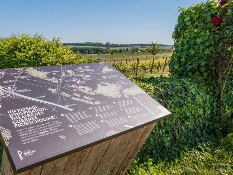 From Fontevraud l’Abbaye to Seuilly – Cycle loop 58-3