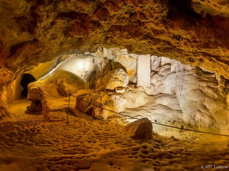 Savonnières-Villandry petrifying caves-1