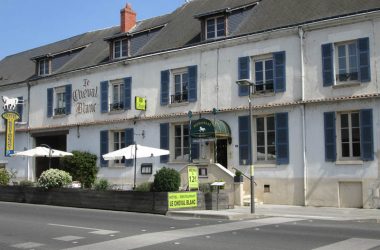 Hotel-Cheval-Blanc-Sainte-Maure