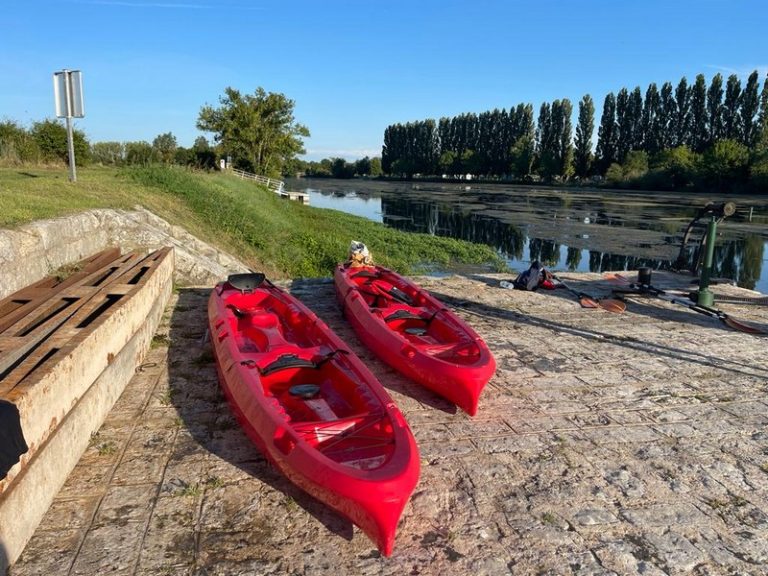 Kayakomat Larçay-3