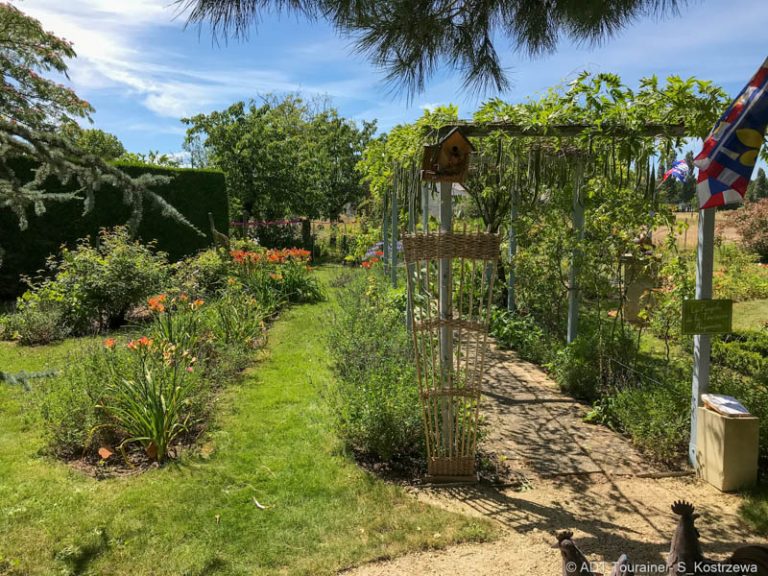 The Garden of Mireille in Touraine Angevine-12
