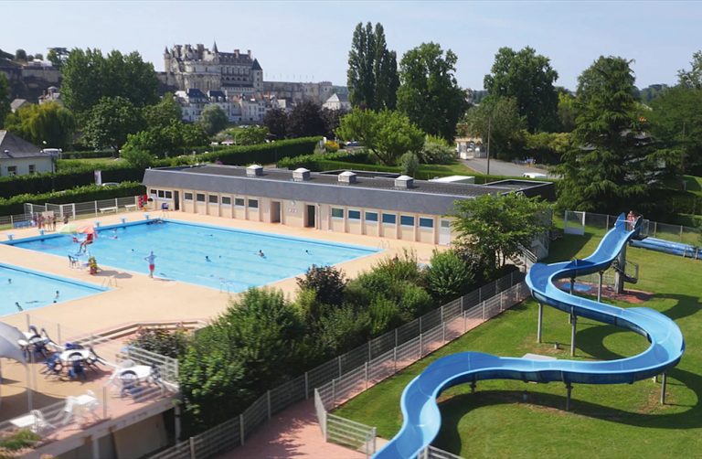 Amboise outdoor swimming pool-1