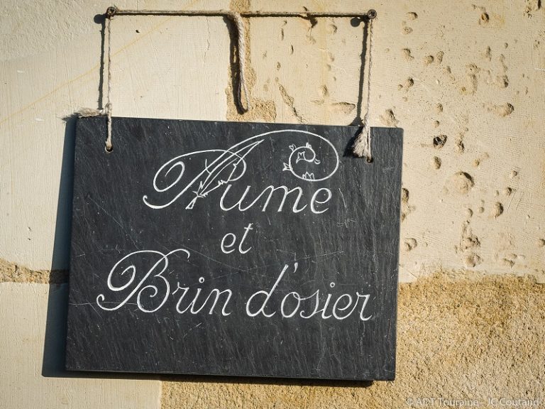 Plume et brin d’osier-1