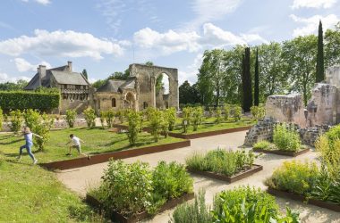 Prieure_Saint_Cosme_jardins_enfants_stevens_Frémont