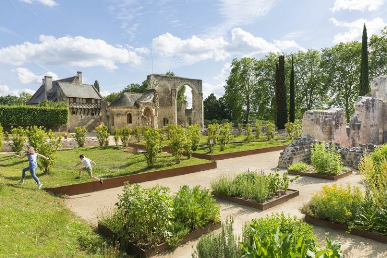 Saint-Cosme priory – Ronsard House-1