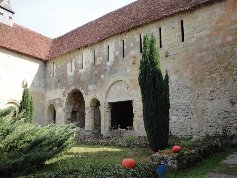 Grandmont Villiers Priory-1