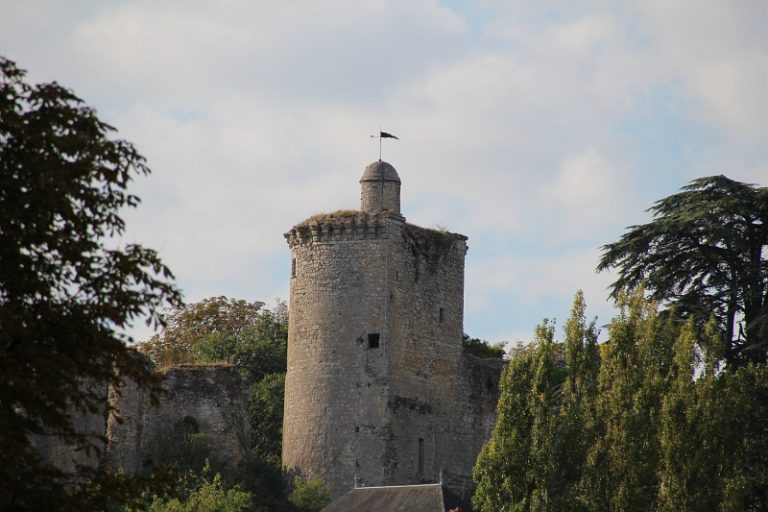 Saint Jacques by bike via Tours-5
