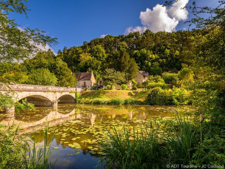 Claise river and coteaux-1