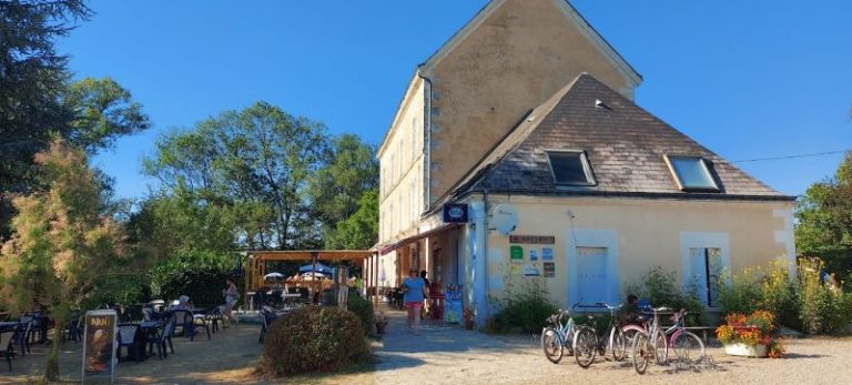 Brasserie du Camping le Moulin Fort-1