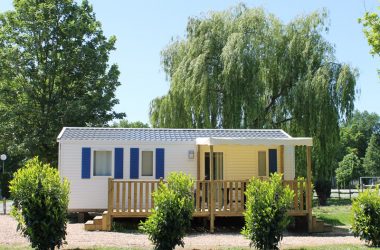 Les Acacias campsite – La Ville-aux-Dames, Loire Valley, France.