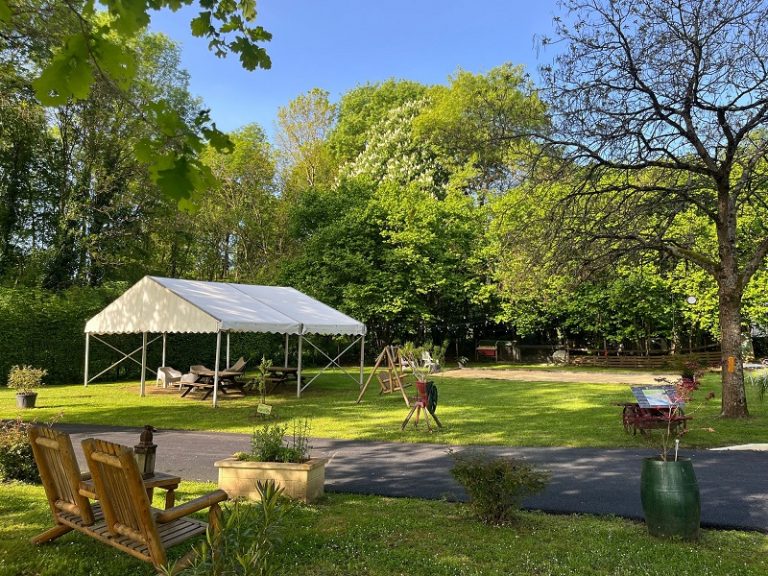 CAMP SITE LE BEC DE CISSE VOUVRAY-1