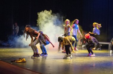 dance-517682_1280