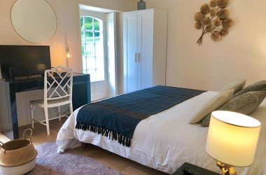 gite-coteaux-sur-loire-logis-de-rochecotte-chambre-marine-credit-2019