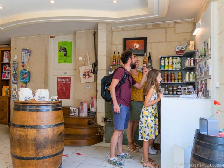 Touraine Nature Tourist Office (Bourgueil)-3