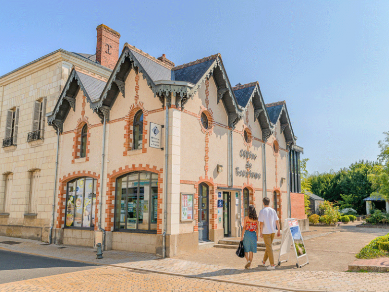 Touraine Nature Tourist Office-1