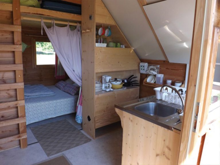 Les roulottes des Hayes – Poppies gypsy caravan-5