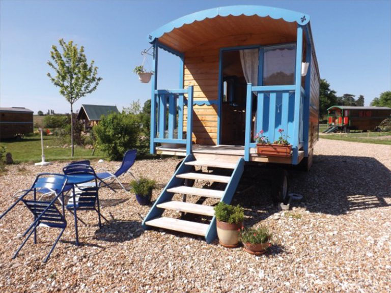 Les roulottes des Hayes – Poppies gypsy caravan-9
